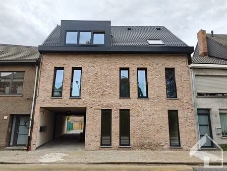 appartement te huur in broechem met 2 slaapkamers