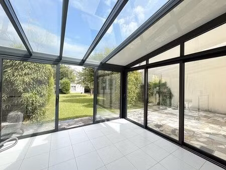 maison de luxe 5 chambres en vente à ormesson-sur-marne  île-de-france