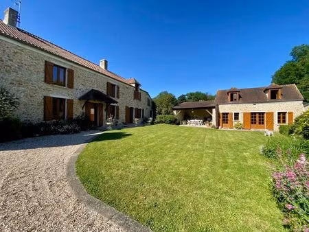 prestigieuse maison en vente thoiry  france