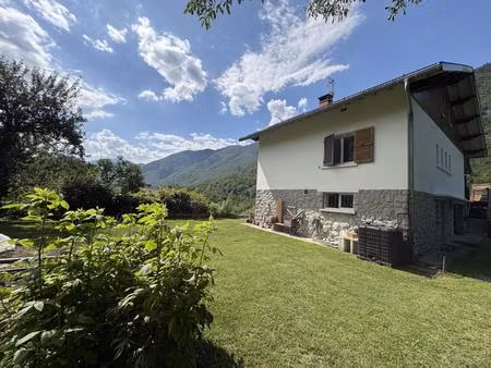 vue panoramique sur les pyrénées – maison familiale avec jardin et sous-sol complet