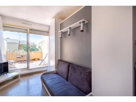 studio de 1 pièce de 19 m² situé au lavandou