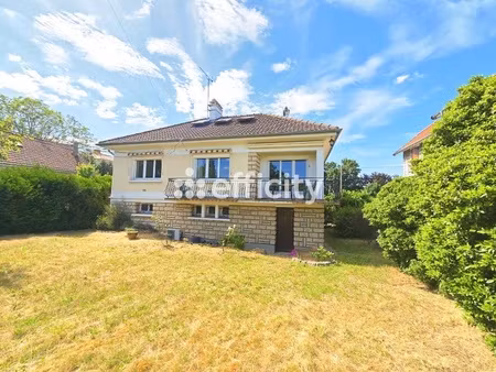 maison 5 pièces - 105 m²