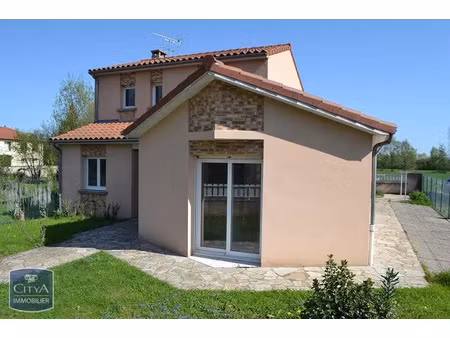maison à louer 4 pièces 115.72 m² - ménétrol (63) - 1 188€