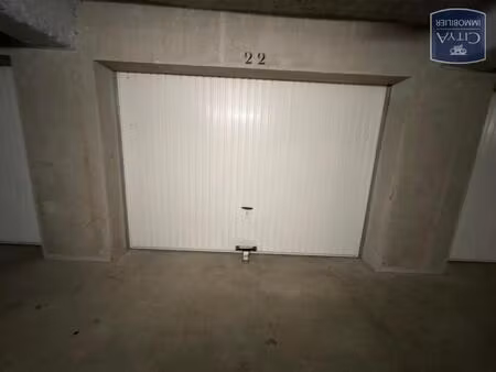 location parking echirolles 38130