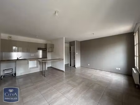 appartement à louer 2 pièces 46.52 m² - bullion (78) - 845€