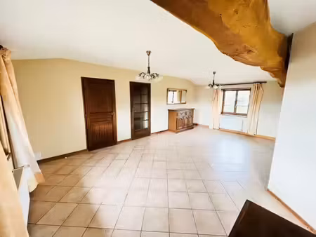 location appartement 3 pièces 79m² feillens 01570