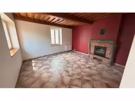 location maison 4 pièces 114m² tallende 63450