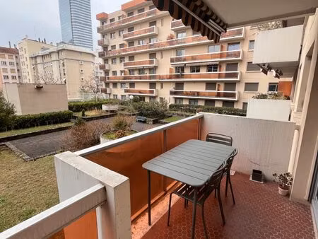 location appartement 3 pièces 75m² lyon 6ème