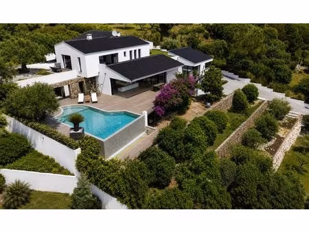 maison contemporaine d'architecte - calme  confort et design - parcelle detachable de 1500