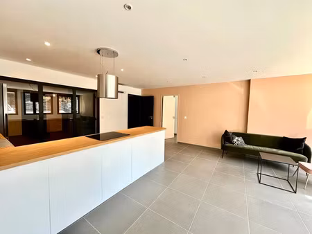 vente bureau 4 pièces 90 m² marseille 12 (13012)