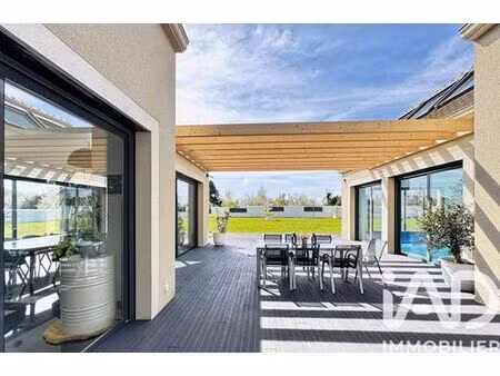 villa de luxe de 8 pièces en vente houdan  île-de-france