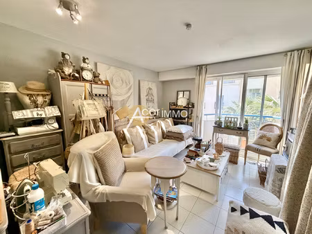 achat appartement 1 pièce 22m² hyeres 83400