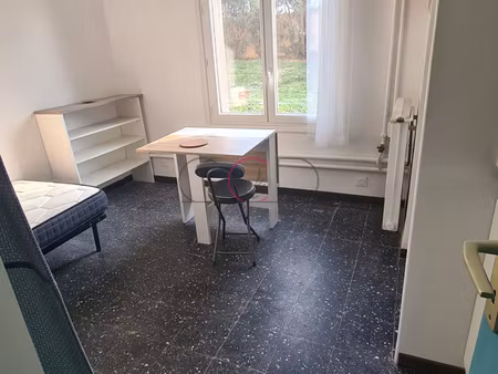 exclusivite studette renovee - pres des facultes