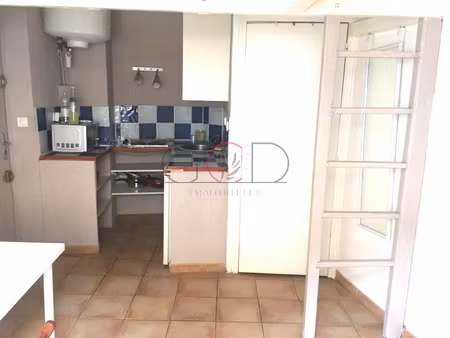 studio de 13.09 m2 + mezzanine - rue matheron  aix-en-proven