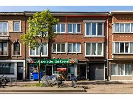 appartement à vendre à diksmuidelaan 151 berchem (rbw18143)