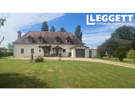 achat maison 9 pièces 260m² montazeau 24230