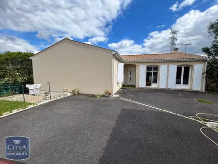 maison à vendre 0 pièce - saintes (17) - 399 000€