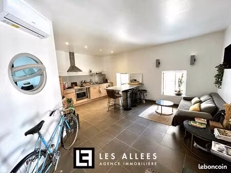 immeuble 6 pièces 166 m²
