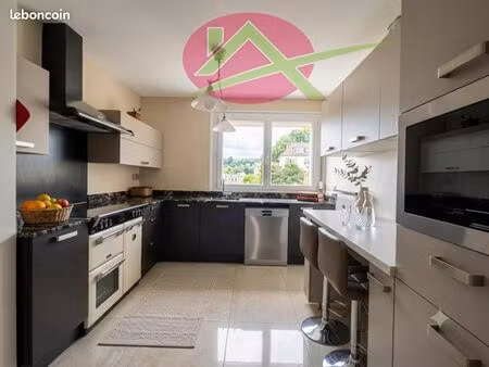 appartement 4 pièces 93 m²
