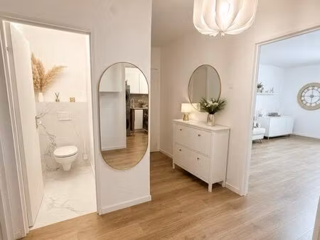 appartement t3 de 69 m² entièrement rénové – lumineux  avec garage  cave et deux terrasses