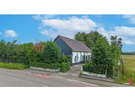 charmante woning met 2 slpks op prachtig perceel van 68 are!