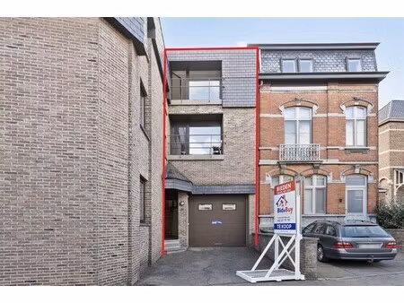 stadwoning in het centrum van landen met 8 slaapkamers