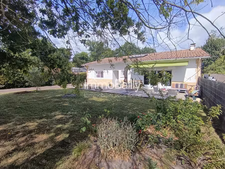 vente maison 6 pièces 173 m² léognan (33850)
