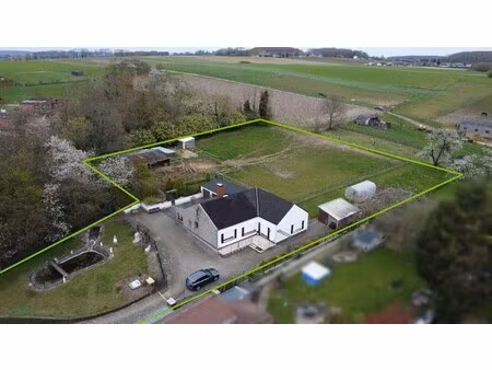 charmante woning met uitzonderlijk potentieel te lubbeek