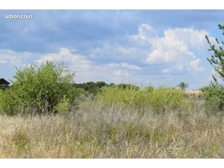 terrain 1 028 m² villeneuve les beziers