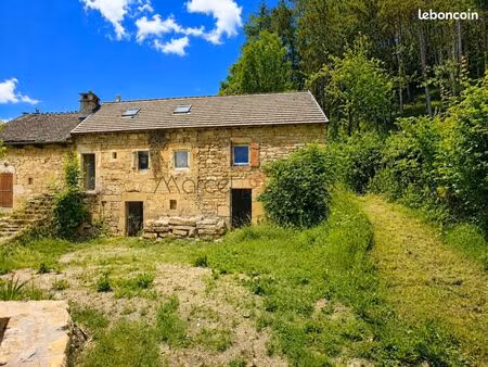 maison 2 pièces 93 m²