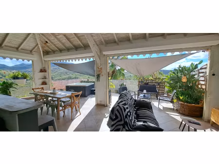 penthouse d'exception aux trois-îlets : 126 m²  47 m² de terrasse  garage et cave inclus
