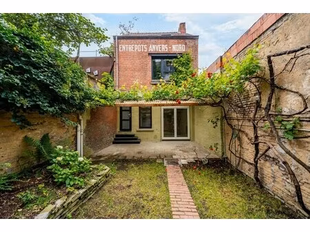 hidden urban oasis – a secret address with a story.