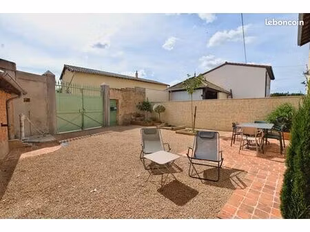maison rénovée 110 m² | 3 chambres | dépendances 130 m² | jardin | corcelles-en-beaujolais