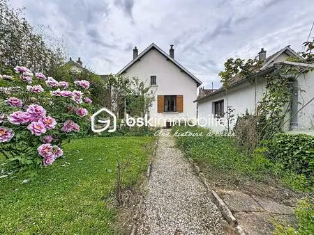maison de 110 06 m² à dijon