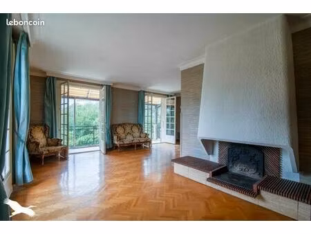 maison 5 pièces 137 m²
