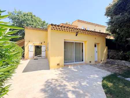 montauroux proche village villa 120m2 env 654m2 env de terra