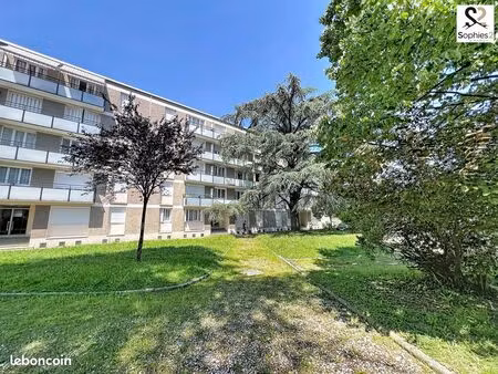 appartement 4 pièces 72 m²