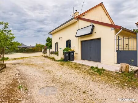 maison 5 pièces 120 m²