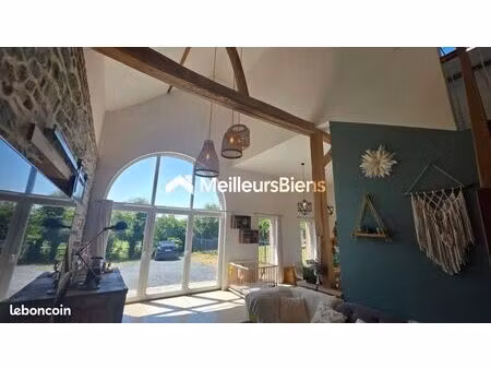 maison de village 9 pièces 222 m²