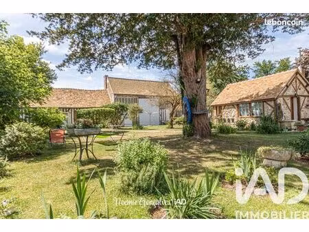 propriété 7 pièces 160 m²