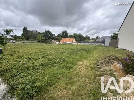 terrain 435 m² malville