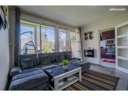 appartement 3 pièces 55 m²
