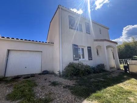 maison t4 avec garage  jardin  terrasse couverte et vue sur le t