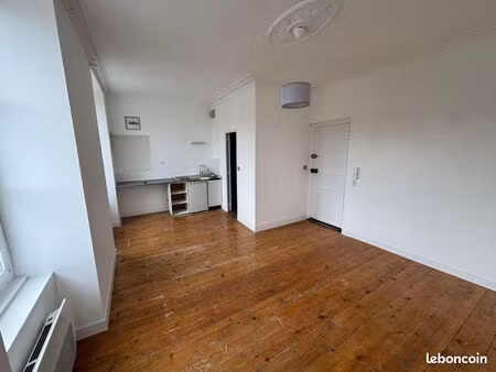appartement 1 pièce 25 m²