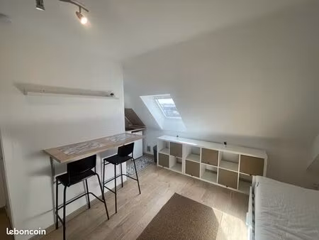 studio meublé rénové – 17 m² – centre-ville de nantes – disponible fin juin