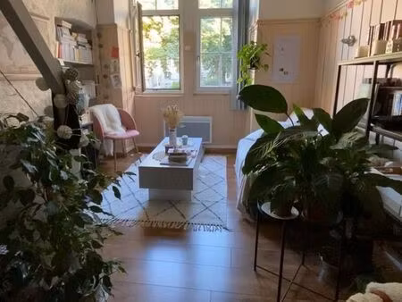 centre ville - 33m² tres beau meuble - calme securise lumineux 500 - cville besancon