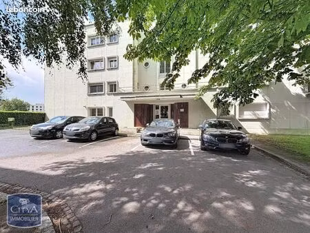 appartement 4 pièces 82 m²