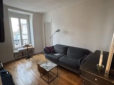 sous-location f2 paris 10 du 15/06 au 15/09 dates flexibles