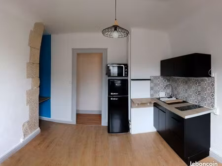 centre de pau  rue edit de nantes  appartement t2 - 42m2 - 2ème étage