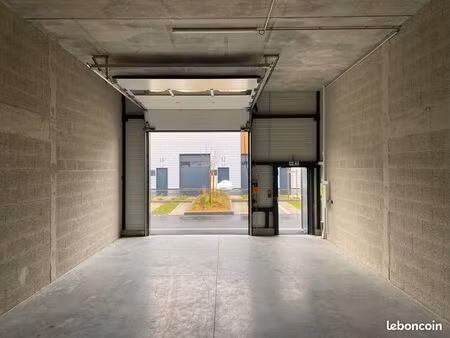 entrepôt avec bureaux gradignan